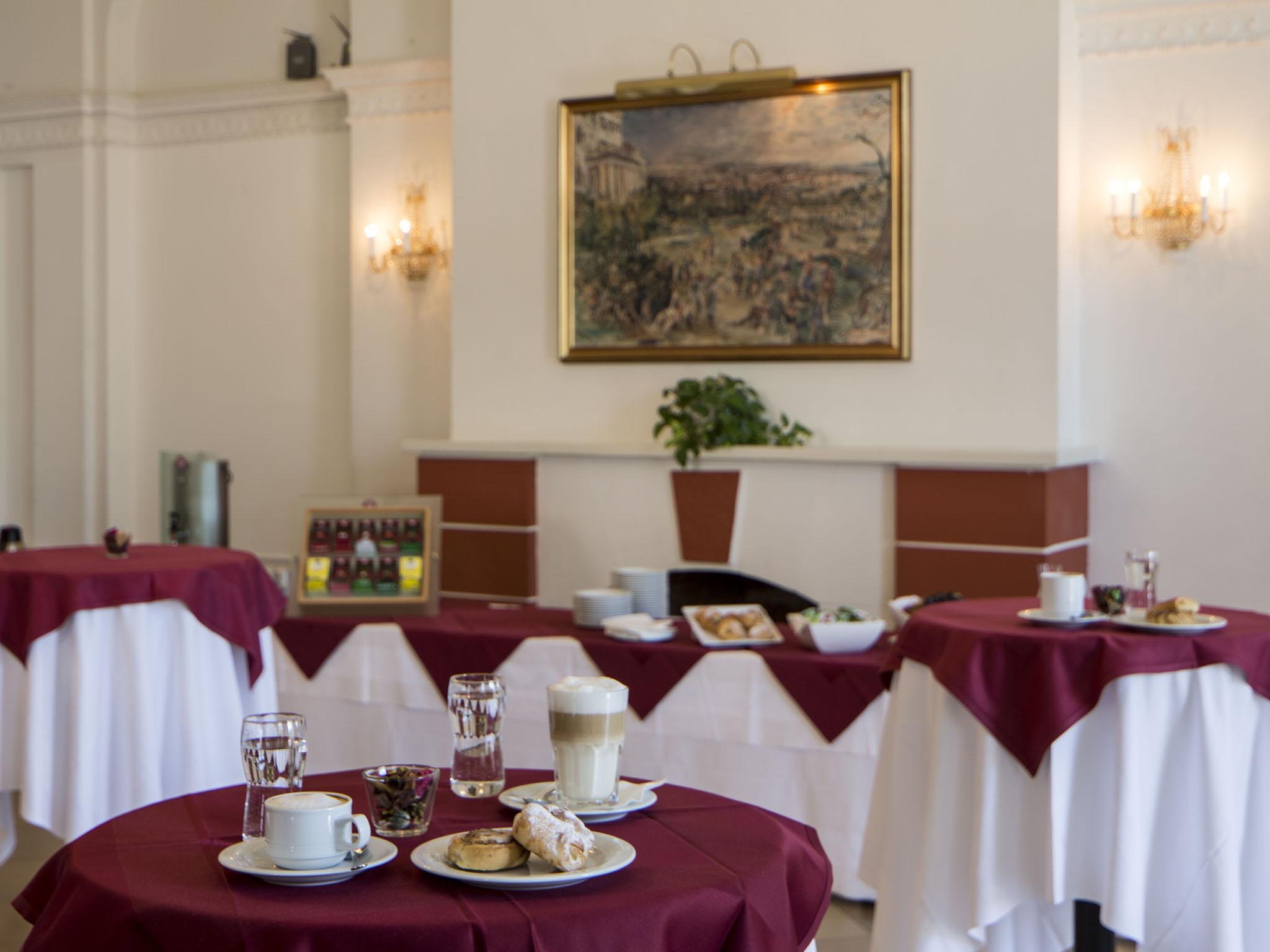 Austria Trend Schloss Wilhelminenberg Vienne