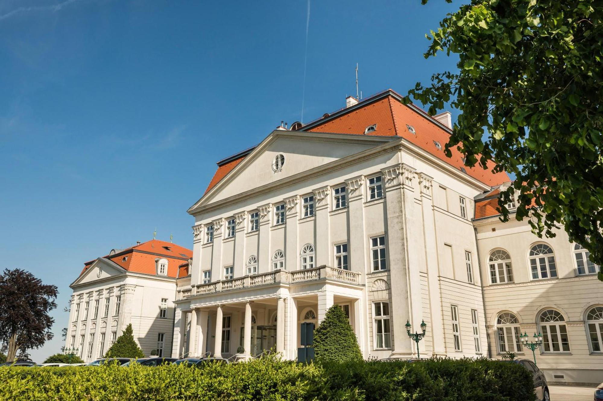 Austria Trend Schloss Wilhelminenberg 4* Vienne